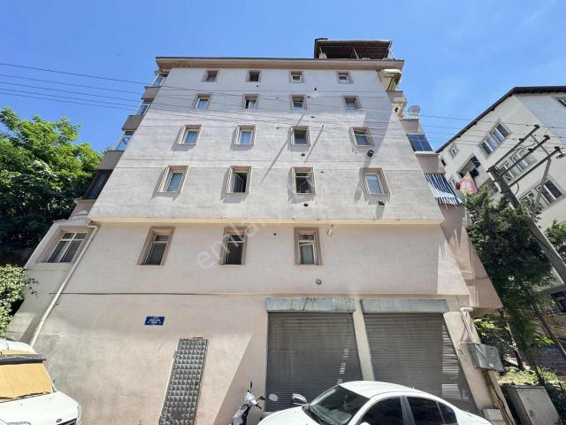 İzmit, Kocaeli içerisinde satılık mülk