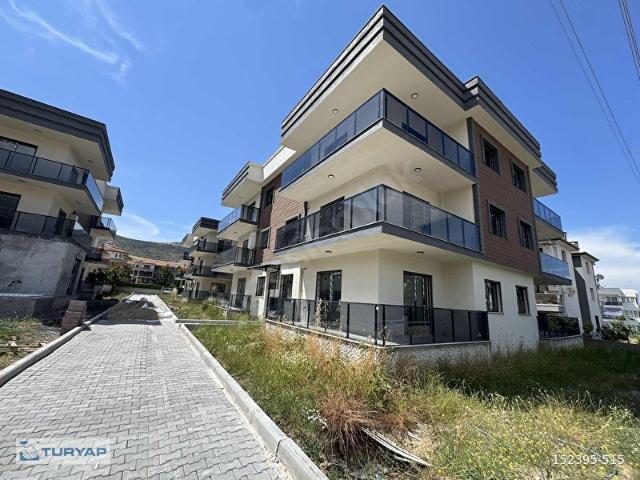 Foça, İzmir içerisinde satılık mülk