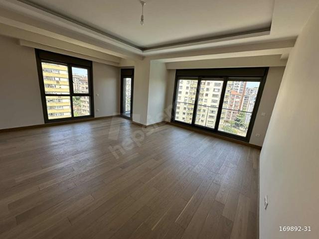 Kadiköy, İstanbul içerisinde satılık mülk