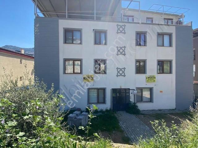 Foça, İzmir içerisinde kiralık mülk