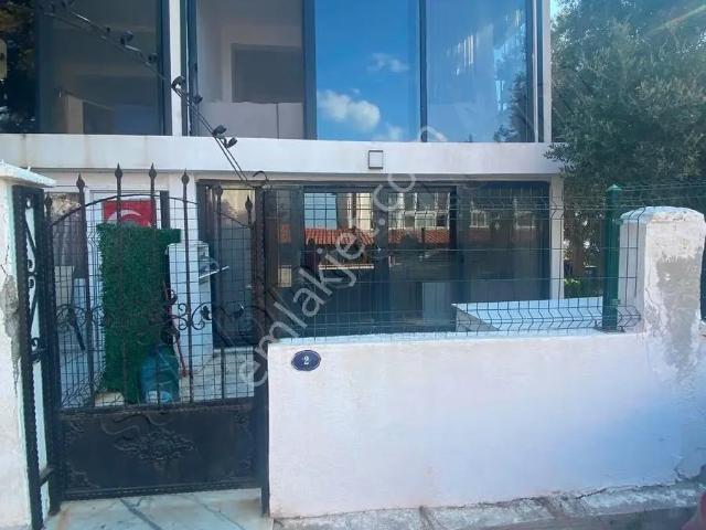 Fevzi Çakmak Mahallesi, Foça içerisinde kiralık mülk