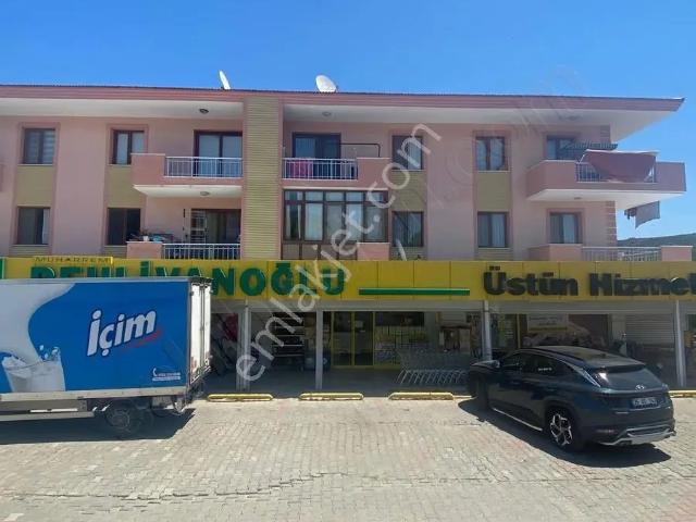 Foça, İzmir içerisinde kiralık mülk