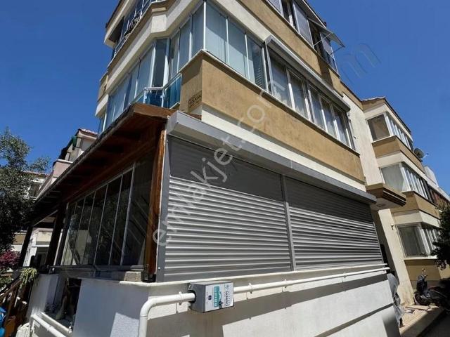 Foça, İzmir içerisinde kiralık mülk