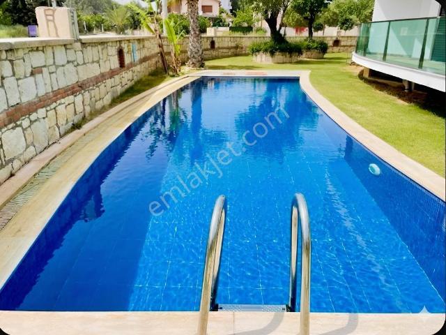 Çeşme, İzmir içerisinde kiralık Residence