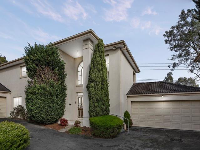 Townhouse for sale in Camerons Creek, Victoria