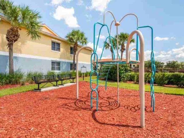 Apartment for rent in Naples, Florida