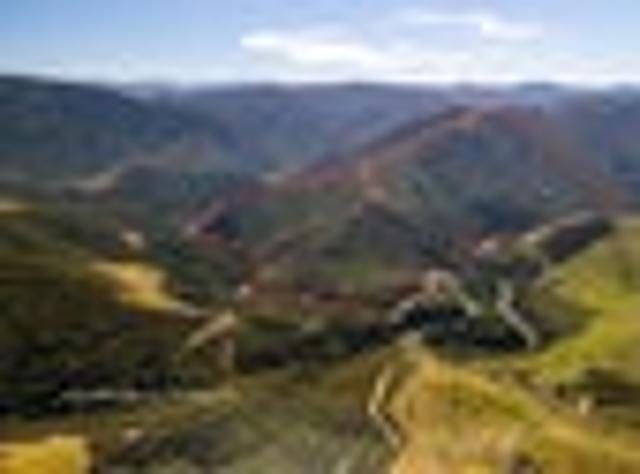 Land for sale in Canterbury