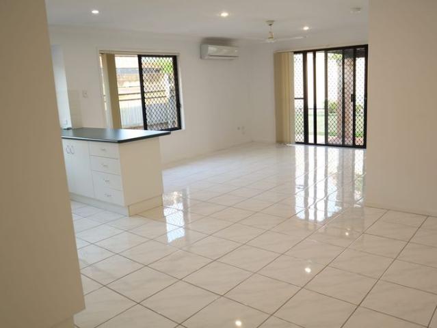 Townhouse for rent in Methul, Queensland
