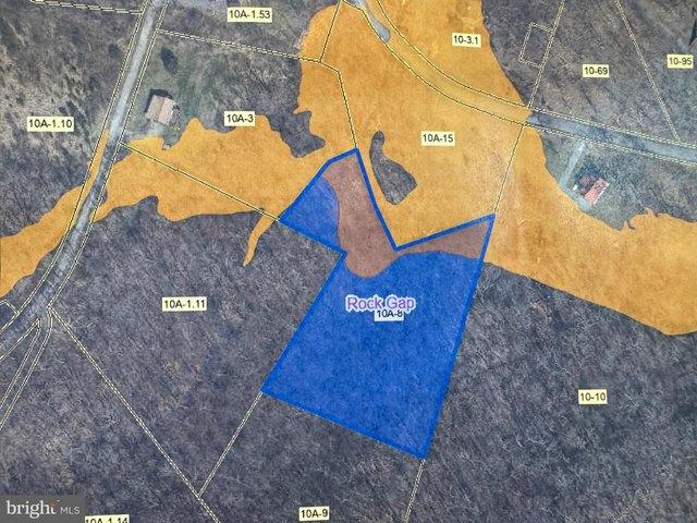 Land for sale in Berkeley Springs, West Virginia