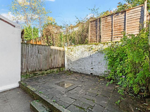 House for rent in East Greenwich, Greater London