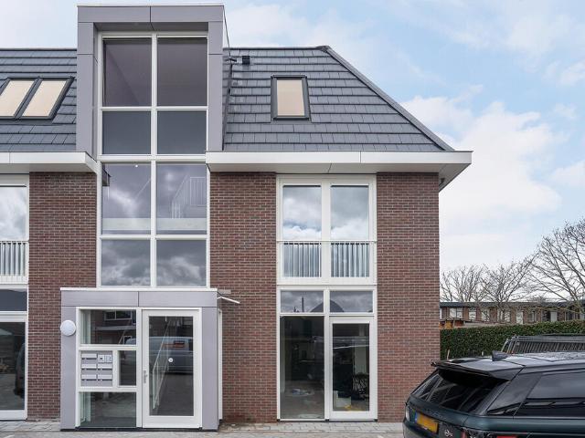 Appartement te huur in 's-gravendeel, Zuid Holland