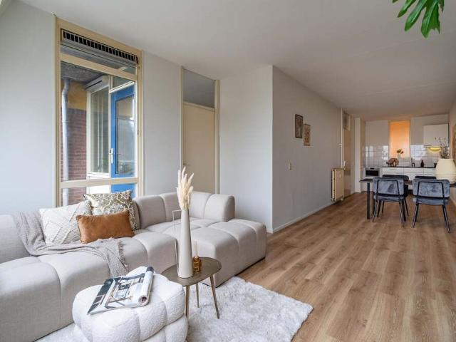 Appartement te huur in Sliedrecht, Zuid Holland