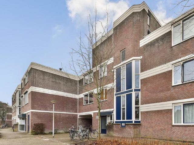 Appartement te huur in Diemen, Noord Holland