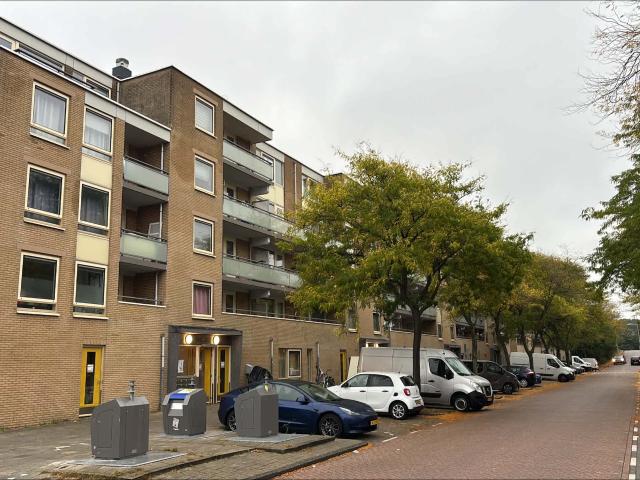 Woning te huur in Bijlmer, Amsterdam