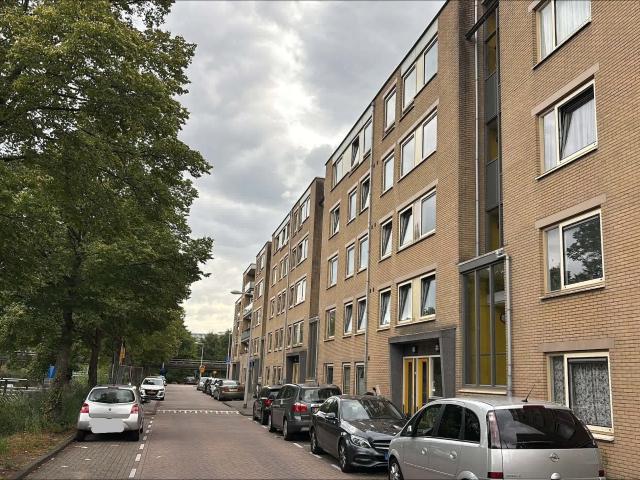 Woning te huur in Bijlmer, Amsterdam