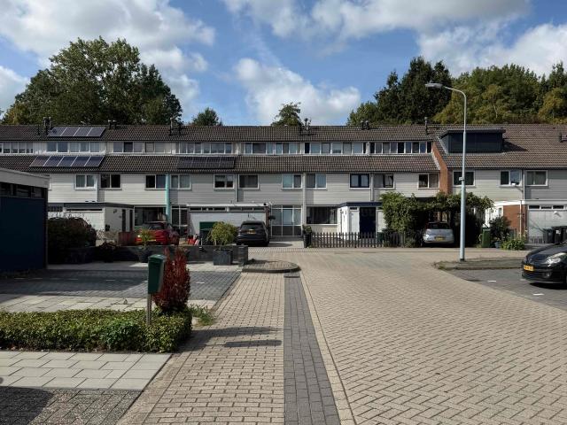 Woning te huur in Linquenda, Nieuw-vennep