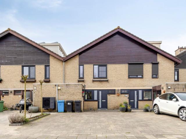 Woning te huur in Aalsmeer, Noord Holland