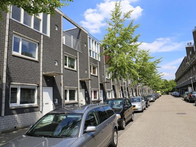 Eengezinswoning te huur in Amsterdam, Noord Holland
