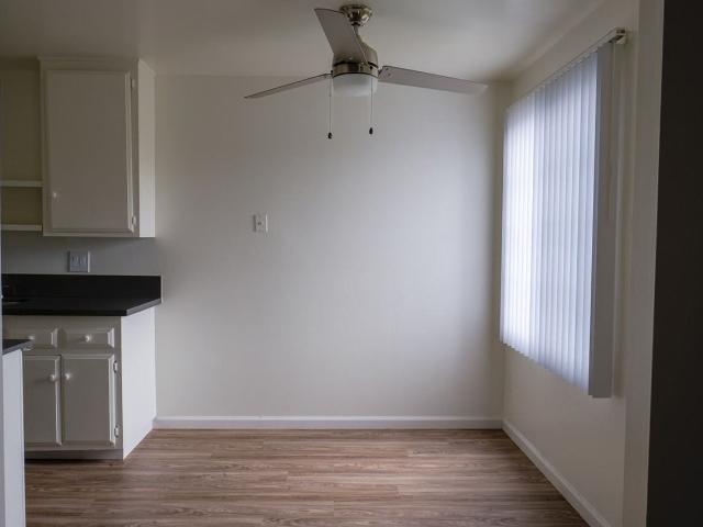 Apartment for rent in Tustin, California