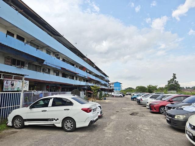 Flat for sale in Bukit Ledang, Johor