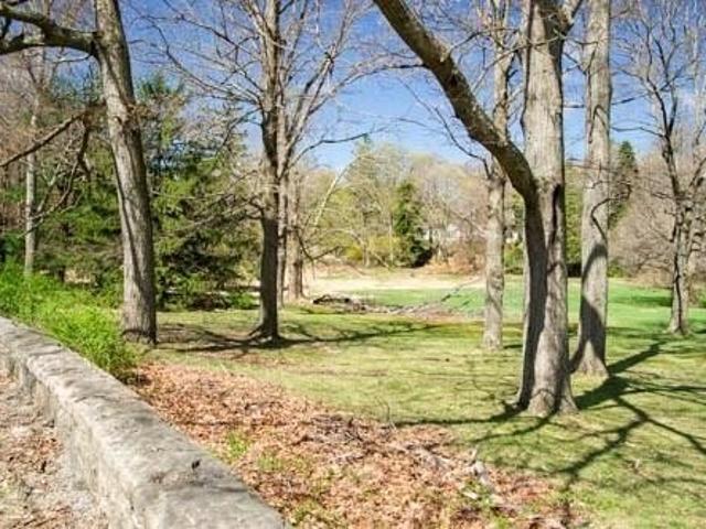 Land for sale in Tuxedo Park