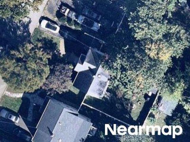 House for sale in Teaneck, New Jersey