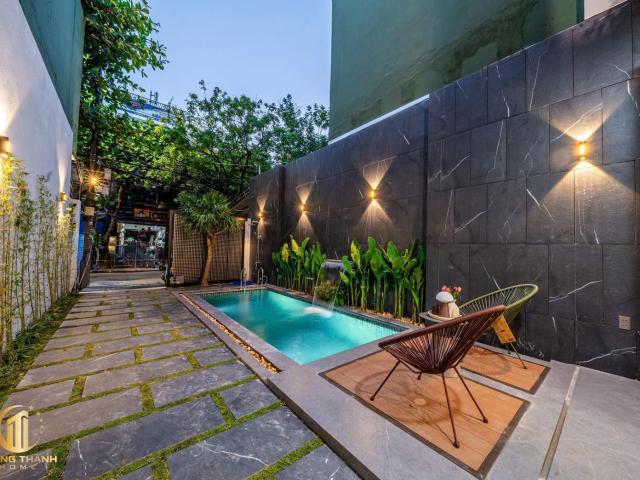 Nhà mặt phố bán