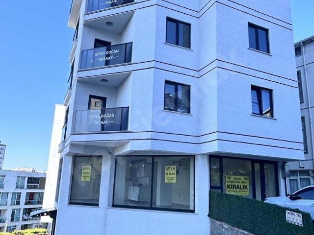 Tuzla, İstanbul içerisinde satılık Dükkan