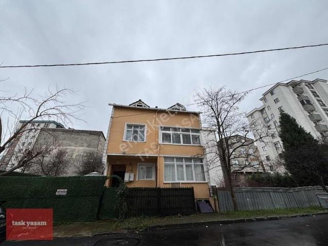 Tuzla, İstanbul içerisinde satılık Bina