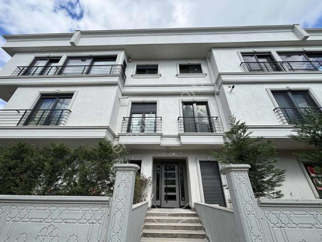 Postane Mahallesi, Tuzla içerisinde satılık mülk