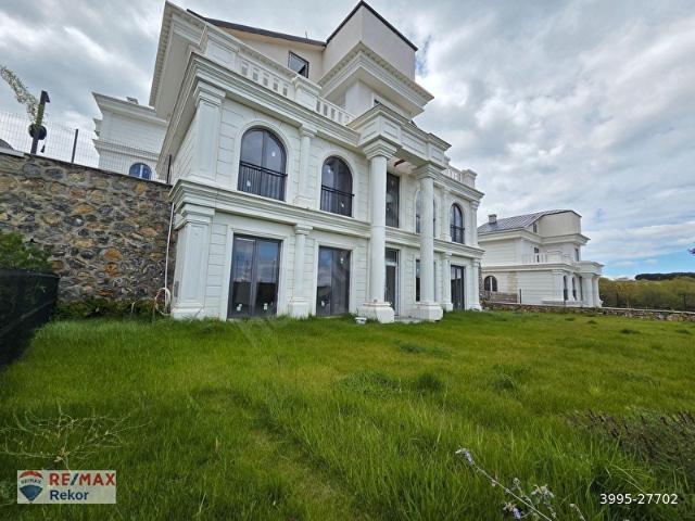 Tuzla, İstanbul içerisinde satılık Villa