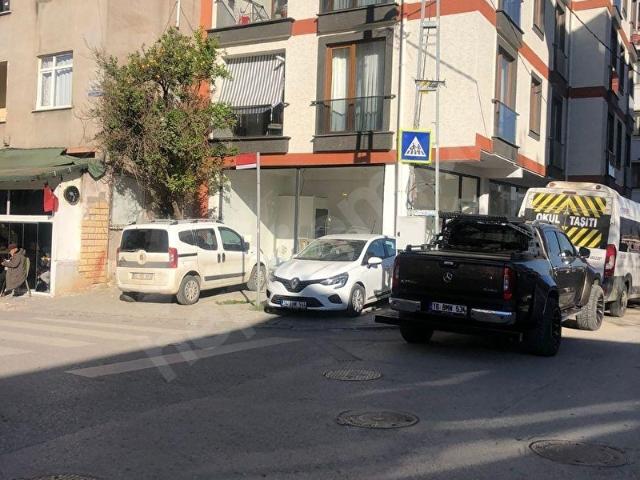 Tuzla, İstanbul içerisinde satılık Dükkan