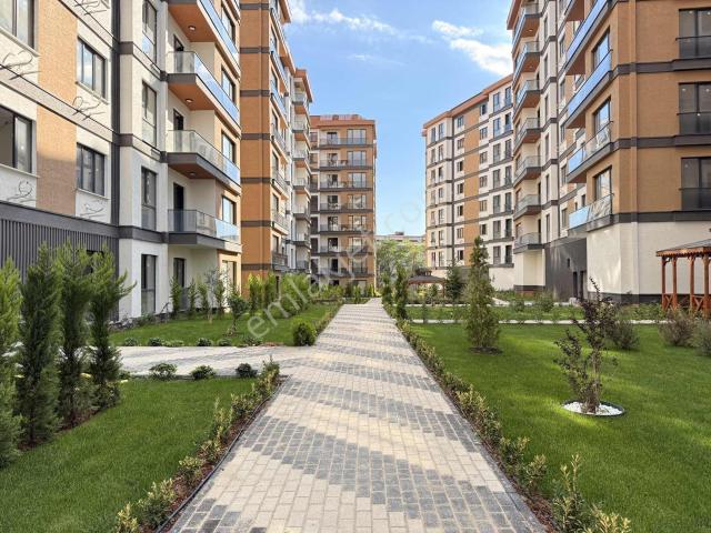 Yayla Mahallesi, Tuzla içerisinde satılık mülk