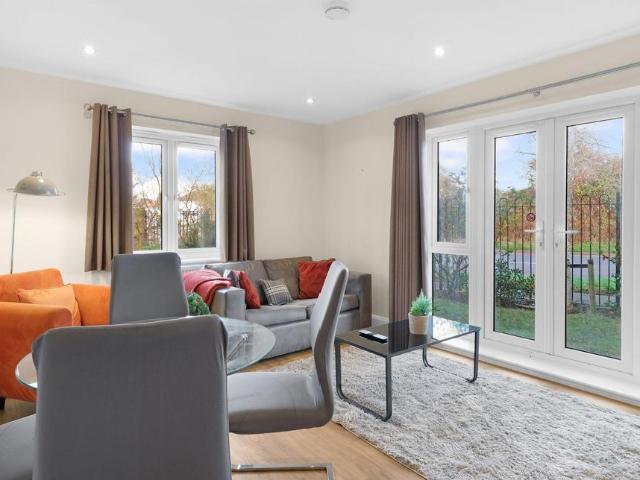 Apartment for rent in West Bedfont, Lower Halliford
