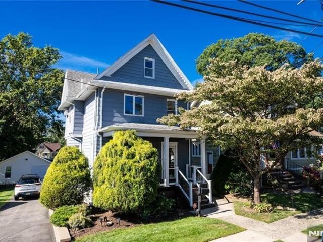 House for sale in Passaic, New Jersey
