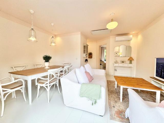 Appartement te huur in Zuid, Amsterdam