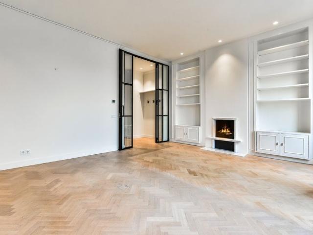 Woning te huur in Nieuwmarkt/Lastage, Amsterdam