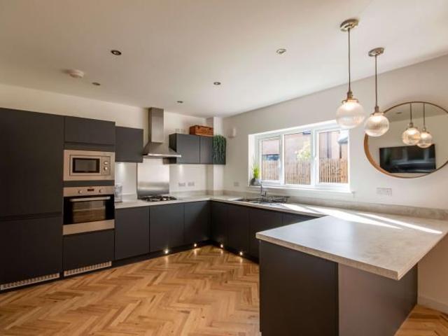 House for rent in Bingham, Craigmillar