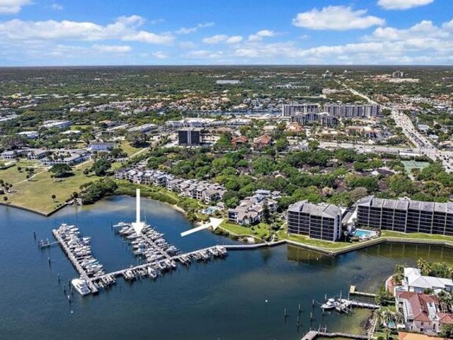 Condo for sale in North Palm Beach