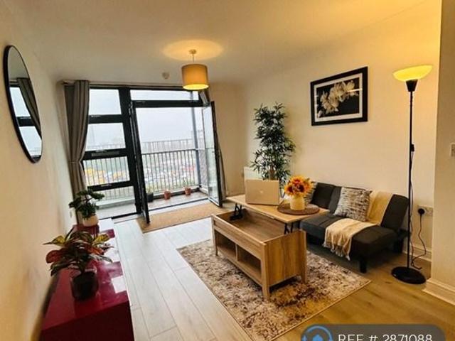 House for rent in Bromley-by-Bow, Bow