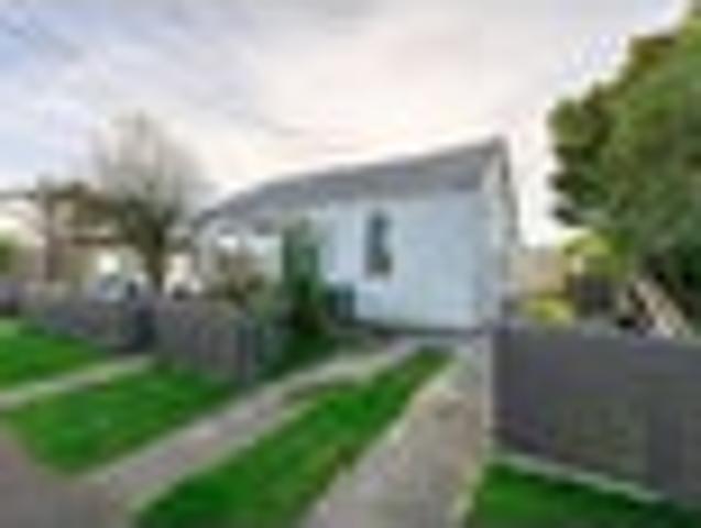 House for sale in Kerrytown, Canterbury