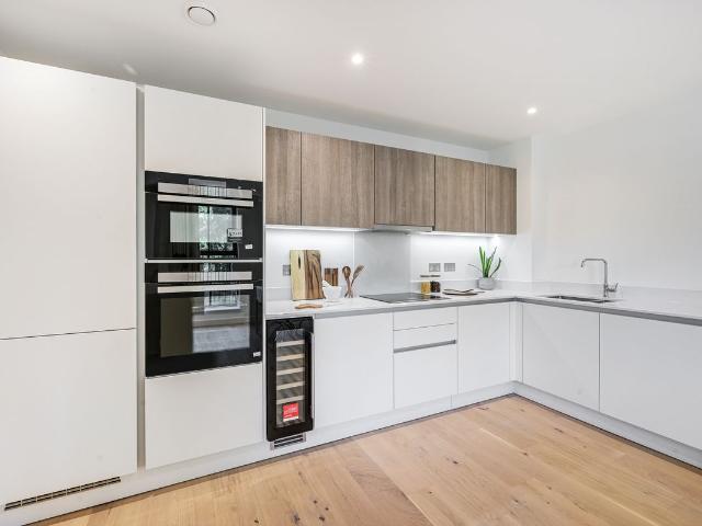 Apartment for rent in London Borough of Richmond upon Thames, Greater London