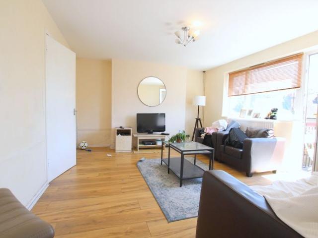 Apartment for rent in London Borough of Hounslow, Greater London