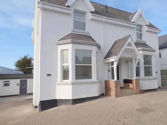 Apartment for rent in Huyton, Knowsley