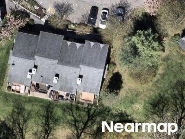 House for sale in Baldwin Place, New York