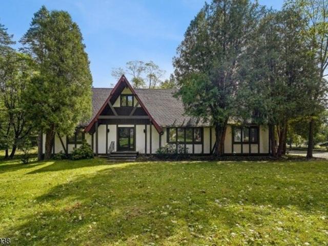 House for sale in Chester Township, Morris County