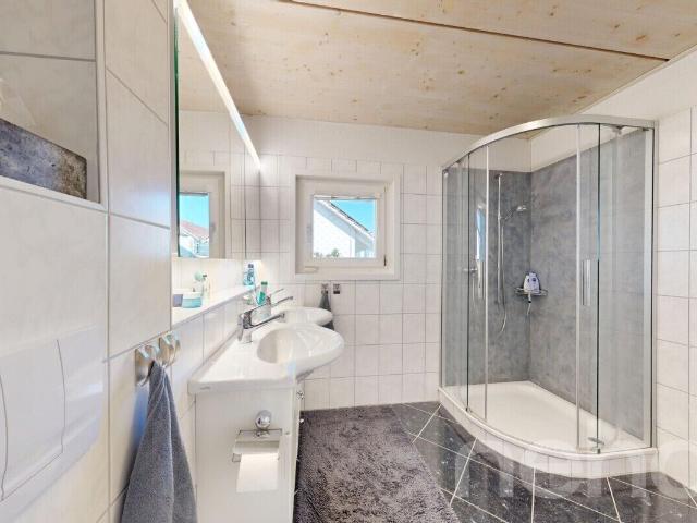 Einfamilienhaus kaufen in Rafz, Bezirk Bülach