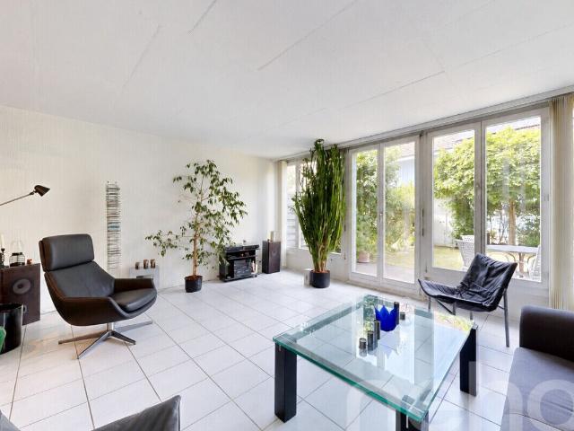 Einfamilienhaus kaufen in Urtenen, Bern