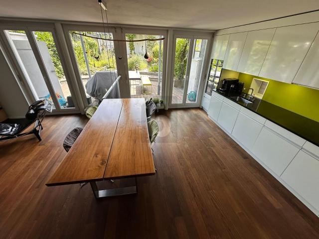 Einfamilienhaus mieten in Wallisellen, Bezirk Bülach