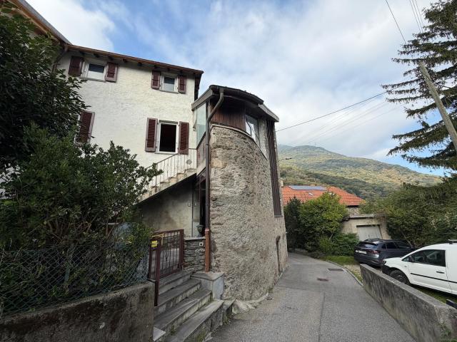 Einfamilienhaus kaufen in Monteceneri, Tessin
